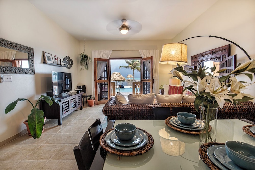 Deluxe Suite, Ocean View, Ground Floor
