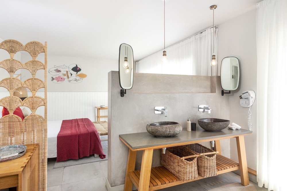 Suite (Whirlpool) photo 2