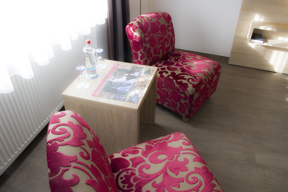 Standard Apartment, Multiple Beds (with Sofabed) - Photo 4