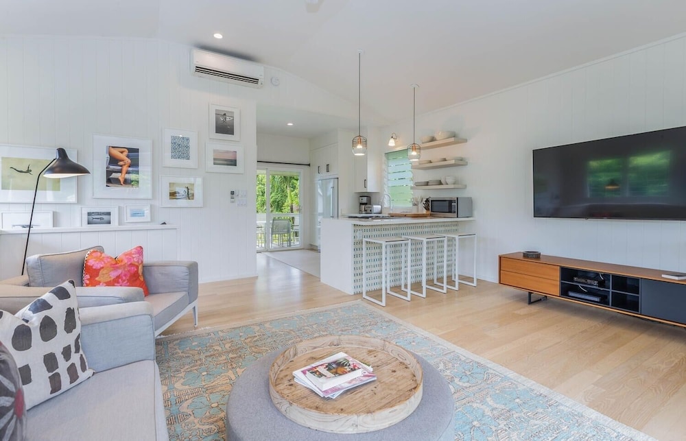 House, 2 Bedrooms