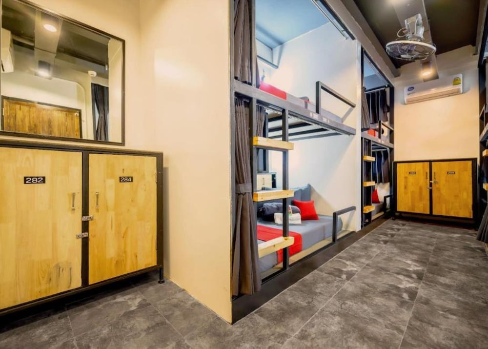 Economy Shared Dormitory, Mixed Dorm photo 3