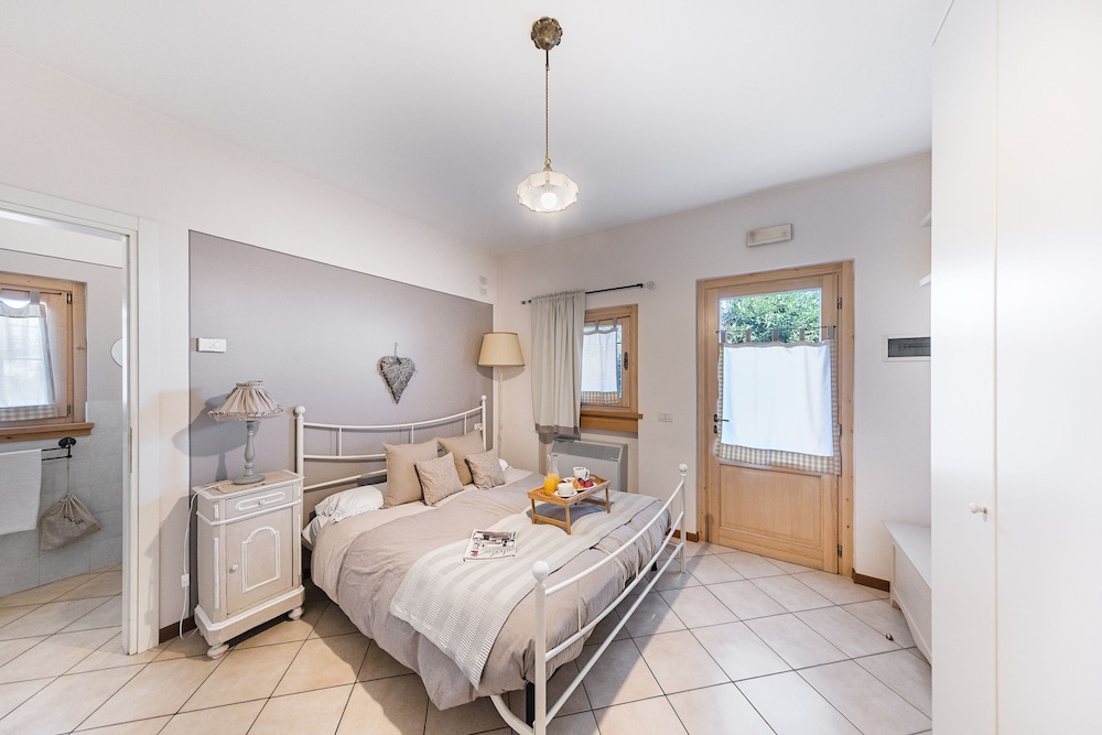 Basic Apartment