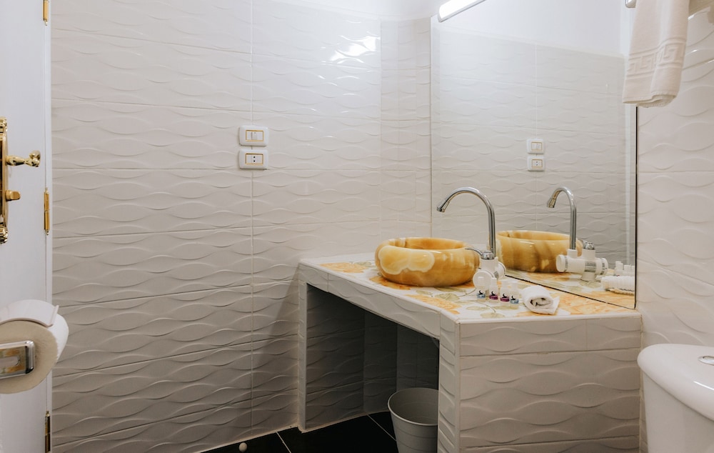 City Triple Room (2 + 1 room) - Photo 9