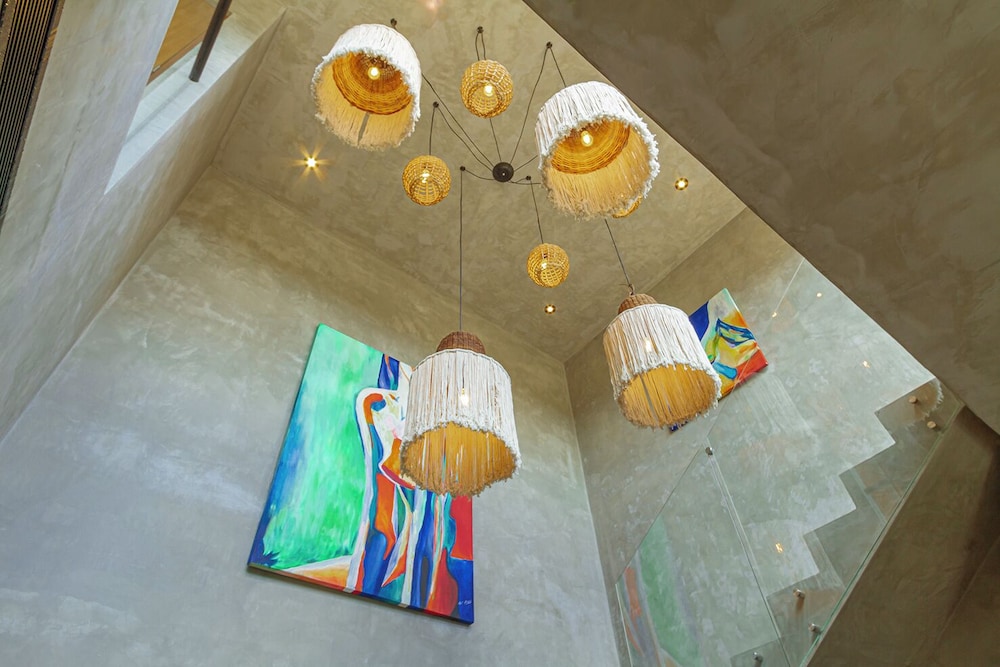 Panoramic Penthouse