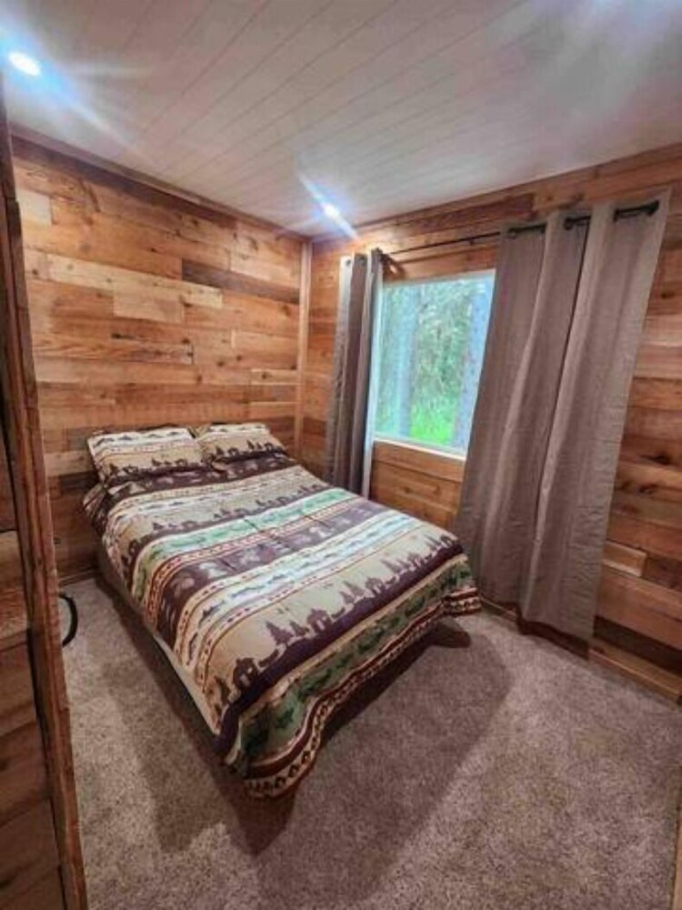 Signature Cabin photo 3