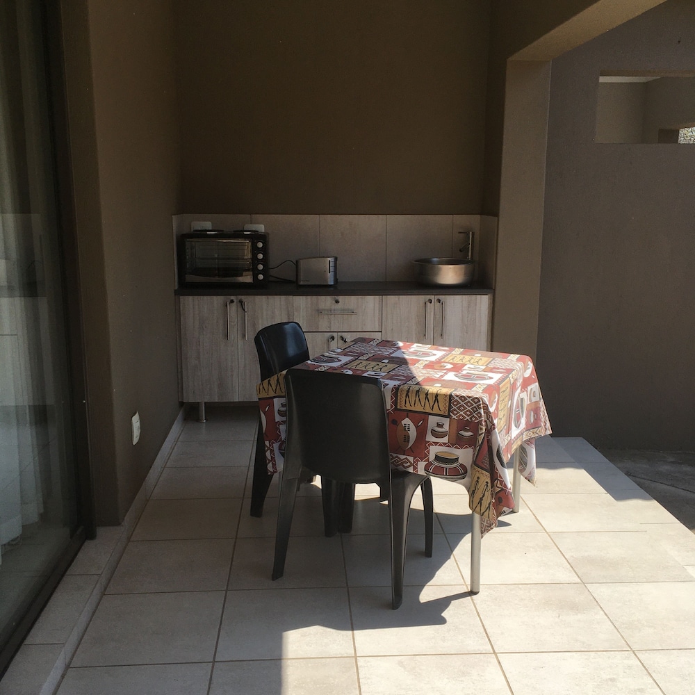 Standard Double Room, 1 Bedroom, Ground Floor photo 3