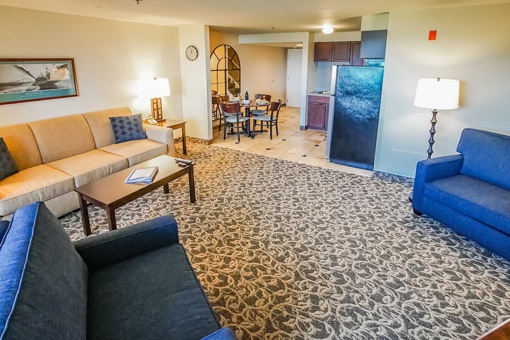 Condo, 2 Bedrooms, Accessible photo 1