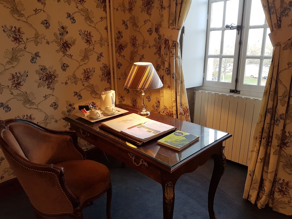 Deluxe Double Or Twin Room photo 3