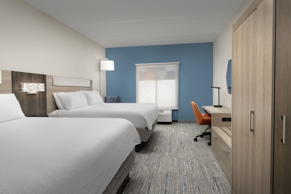 Standard Room, Multiple Beds, Microwave (Minifridge)
