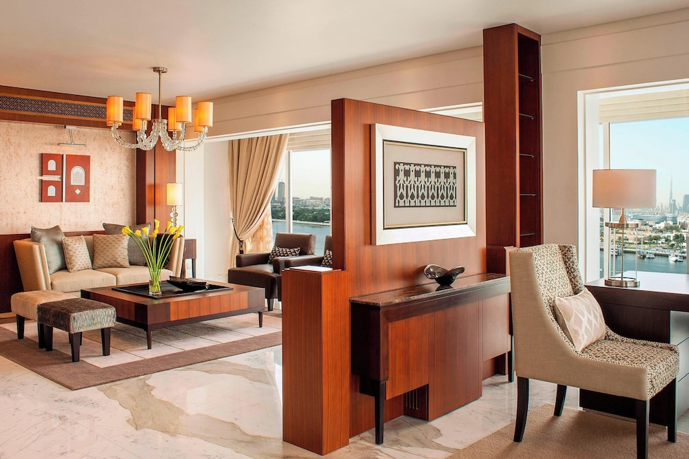 Presidential Suite, 1 King Bed, View photo 2