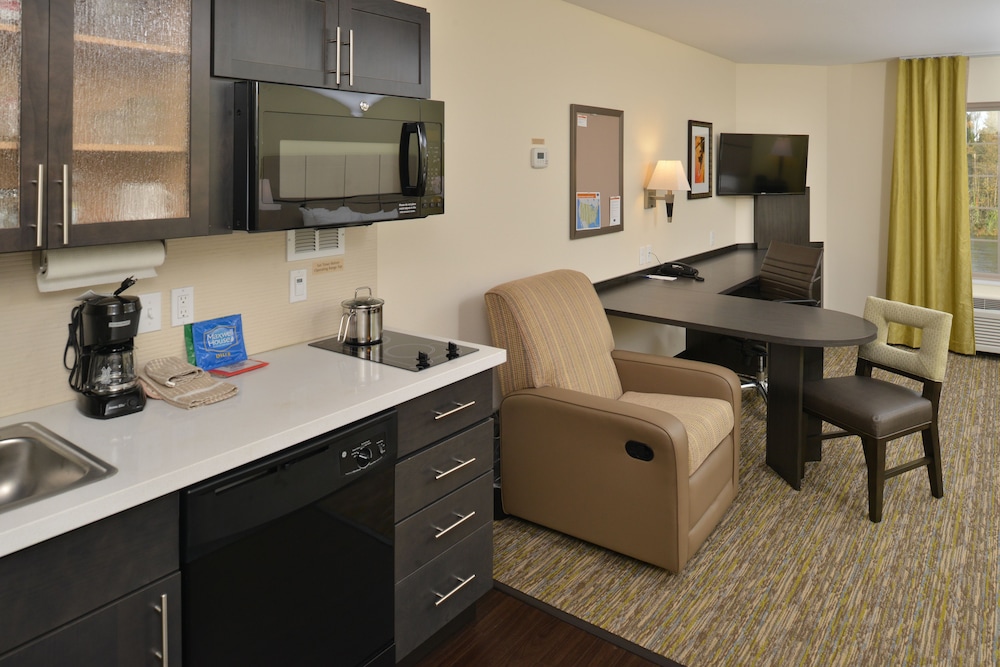 Studio Suite, 1 King Bed, Accessible (Communications, Access Tub)