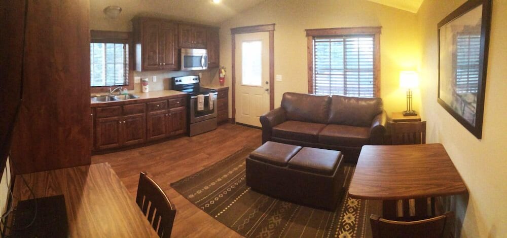 Luxury Cabin, 2 Bedrooms photo 2