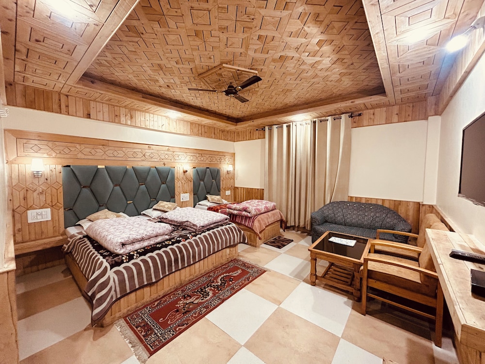 Exclusive Studio Suite photo 3