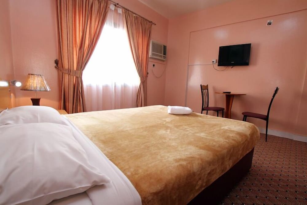 Standard Double Room photo 2