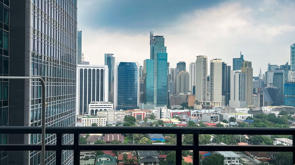 Luxury Loft, 1 Bedroom, Balcony, City View photo 2