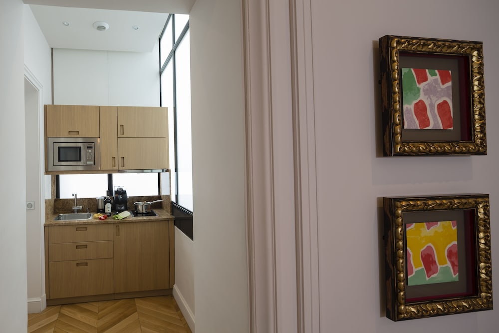 Grand Room (Deluxe)