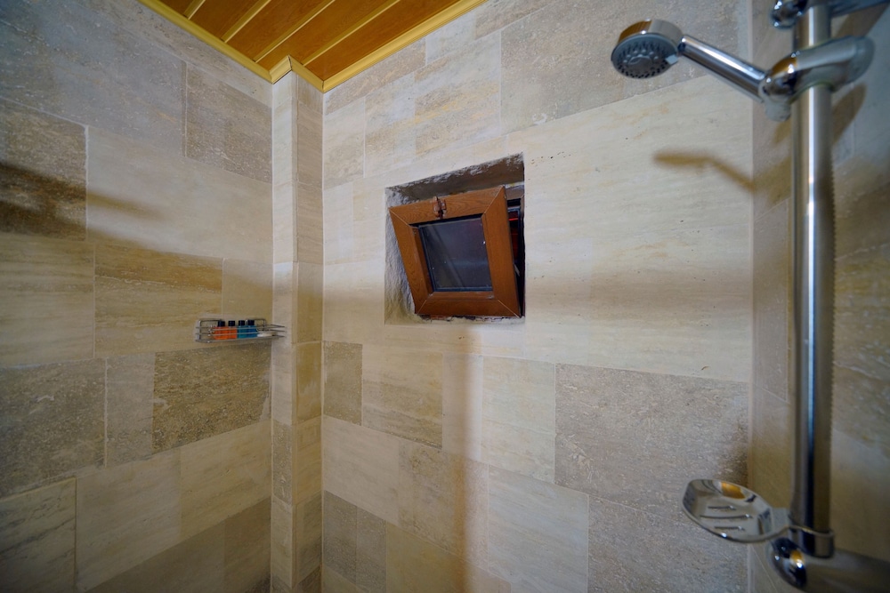 Basic Room - Photo 15