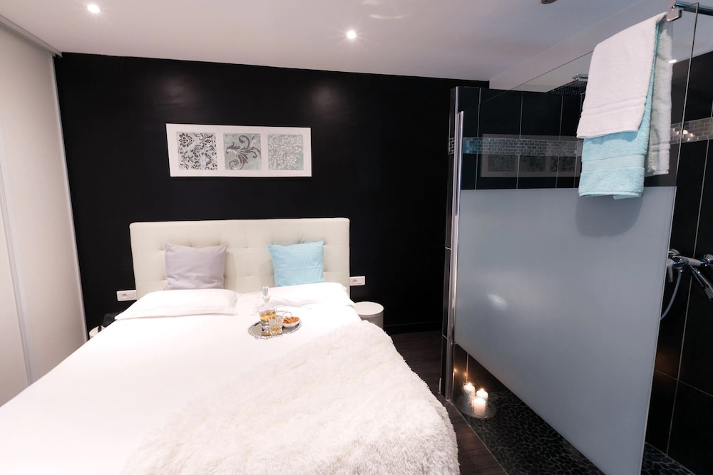 Comfort Room photo 2