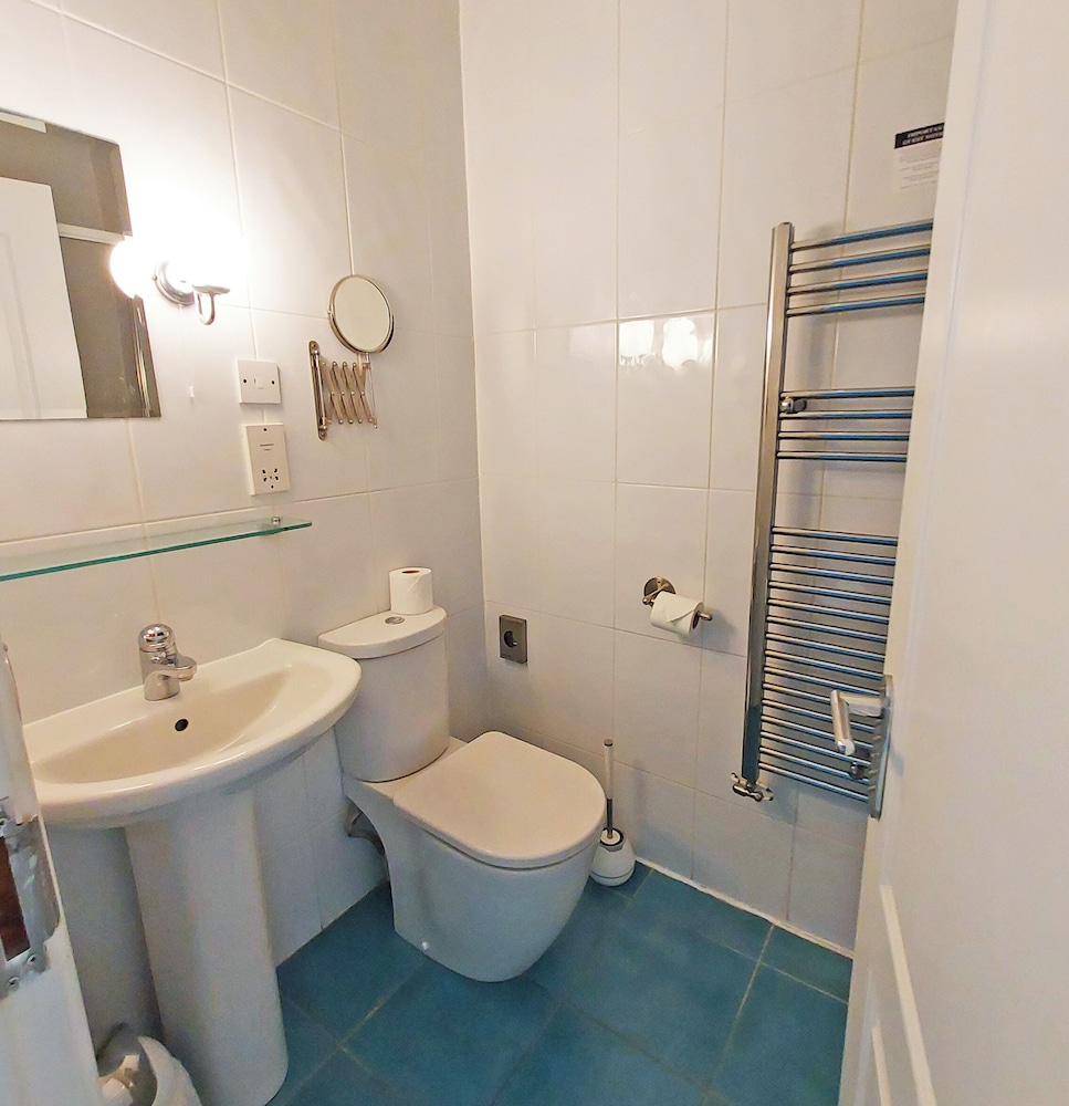 Standard Double or Twin Room (Room 5) photo 3