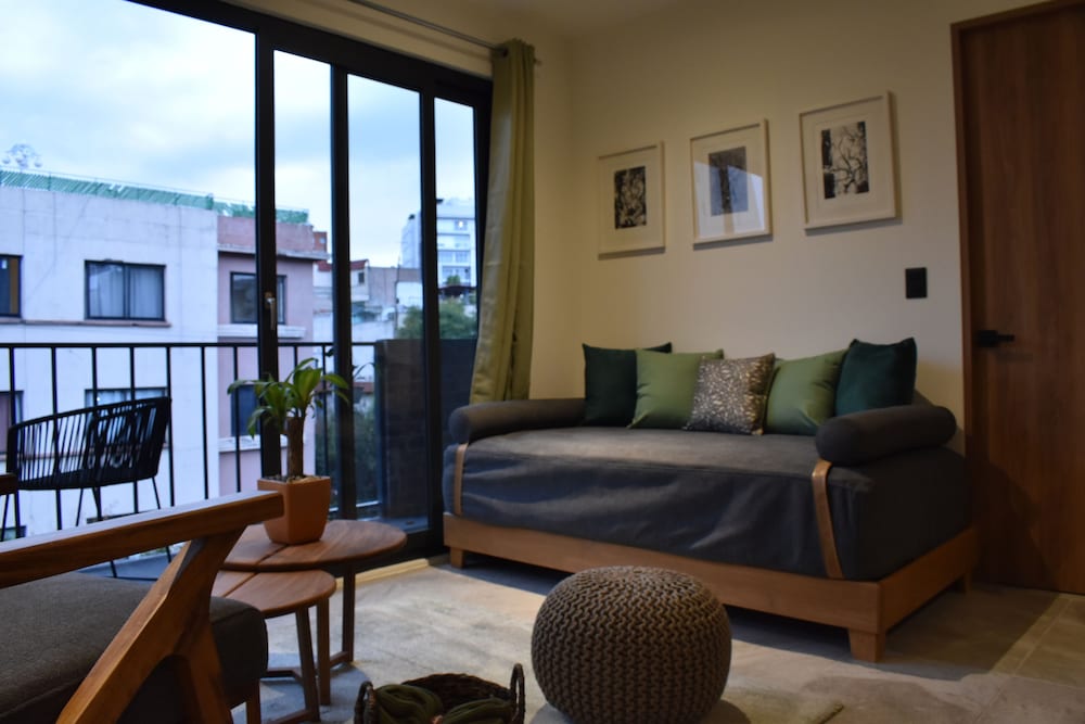 Superior Suite, 1 Queen Bed with Sofa bed