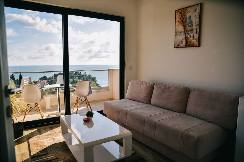 Panoramic Apartment, 1 Queen Bed with Sofa bed, Sea View photo 2