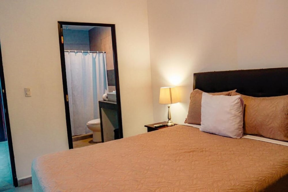 Deluxe Double Room photo 3