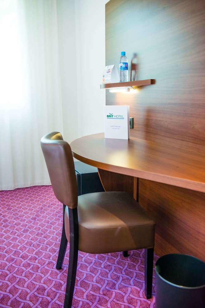 Standard Triple Room - Photo 2