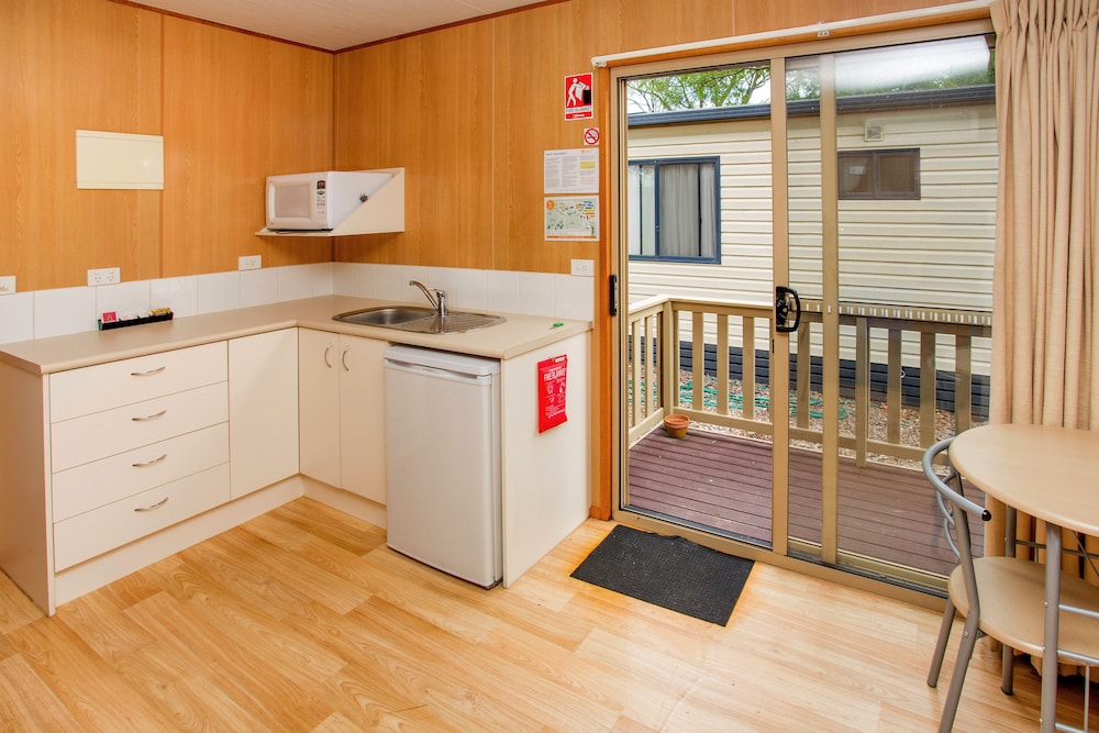 Basic Cabin photo 3