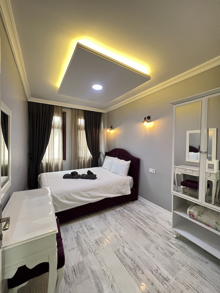 Comfort Apartment photo 1