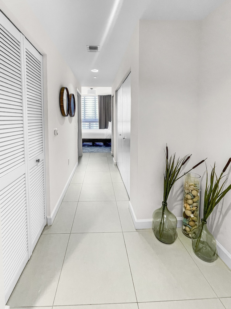 Standard Room, 1 Queen Bed, Golf View (Grand Room Golf View) photo 2