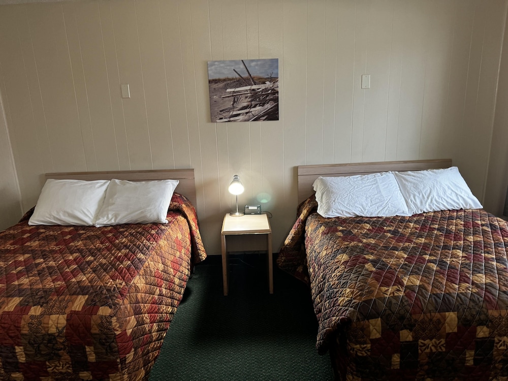 Standard Room, 2 Double Beds - Photo 1