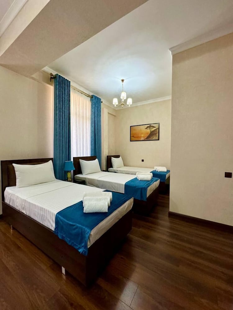 Comfort Triple Room