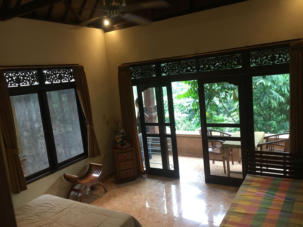 Deluxe Room - Photo 15