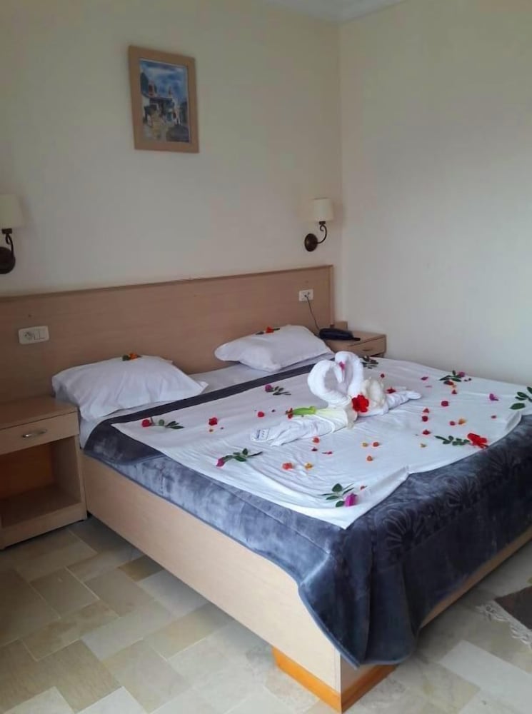 Triple Room - Photo 2
