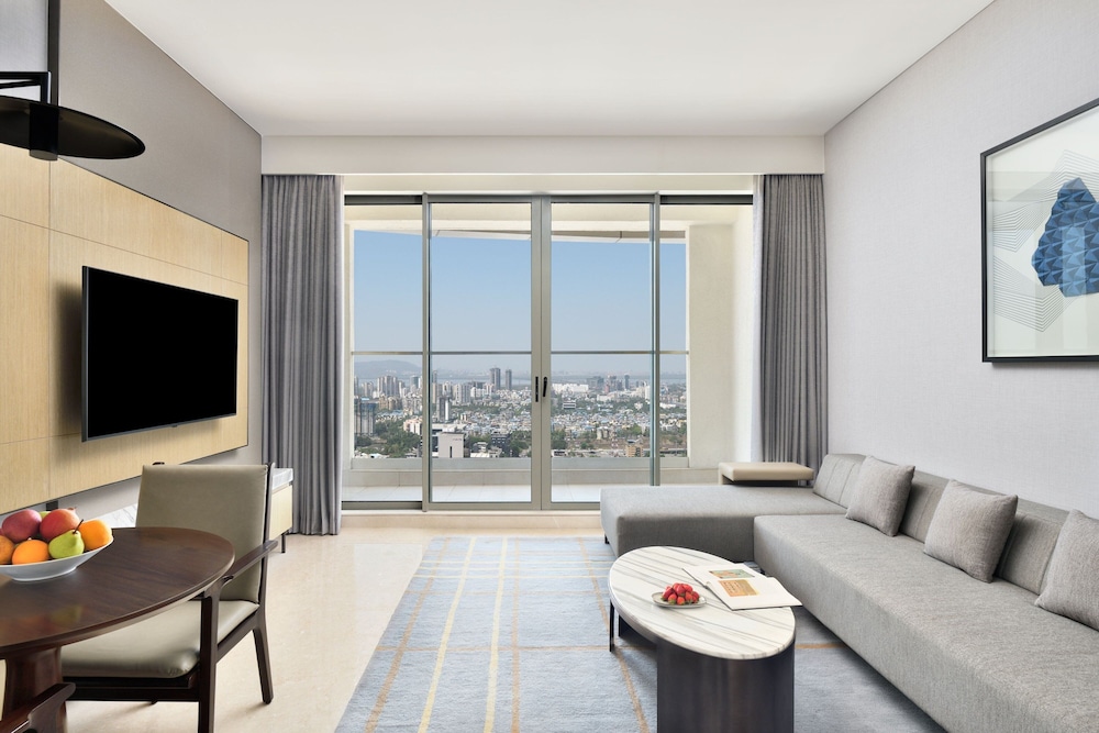 Luxury Suite, 1 Bedroom (view)