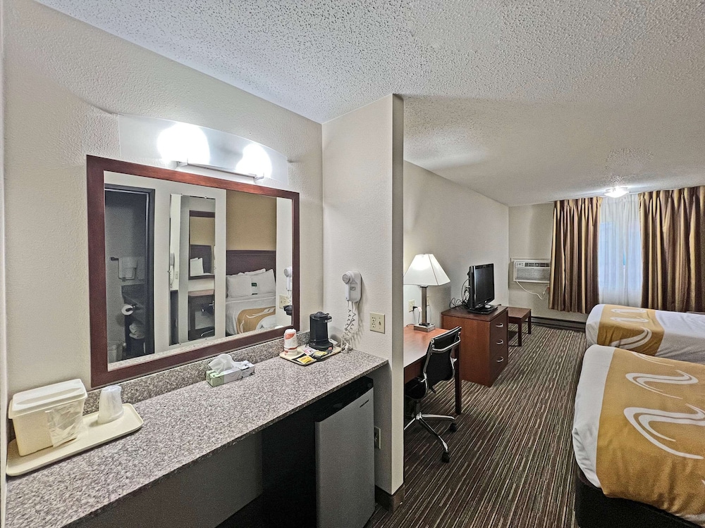 Standard Room, 2 Queen Beds, Non Smoking