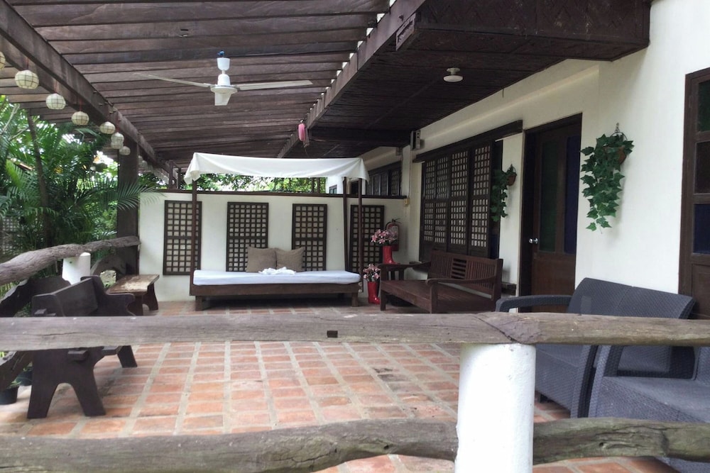 Grand Villa photo 2