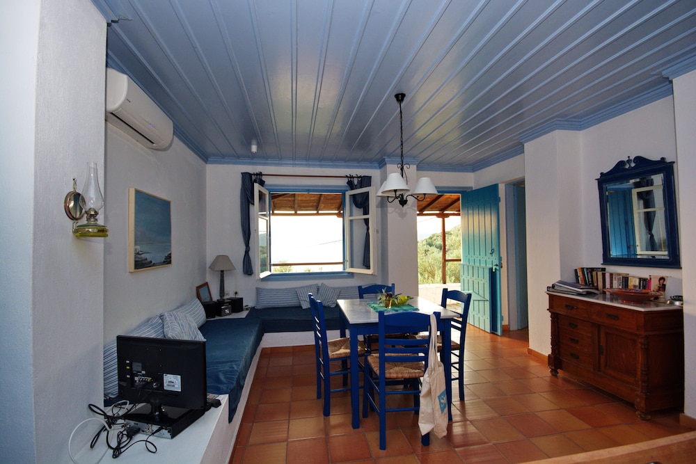 Cottage photo 3