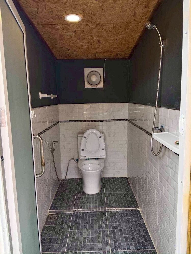 Deluxe Double Room, Hill View photo 2