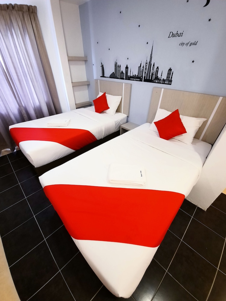 Deluxe Twin Room - Photo 4