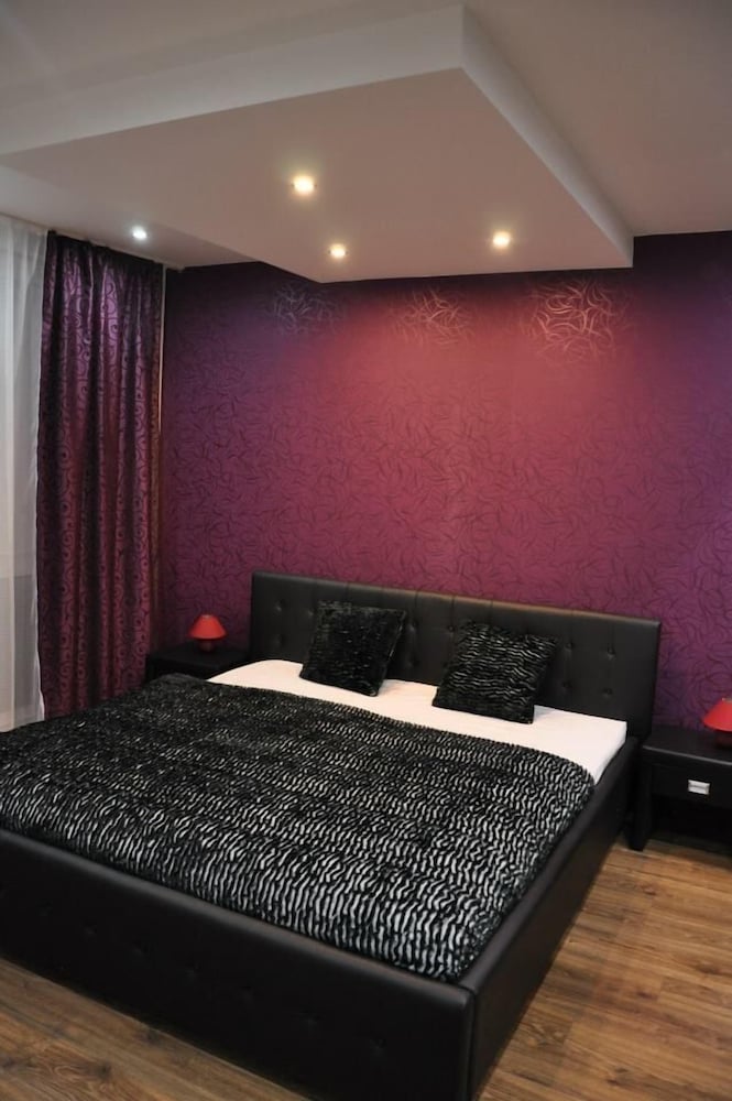 Luxury Apartment, 1 King Bed with Sofa bed photo 3