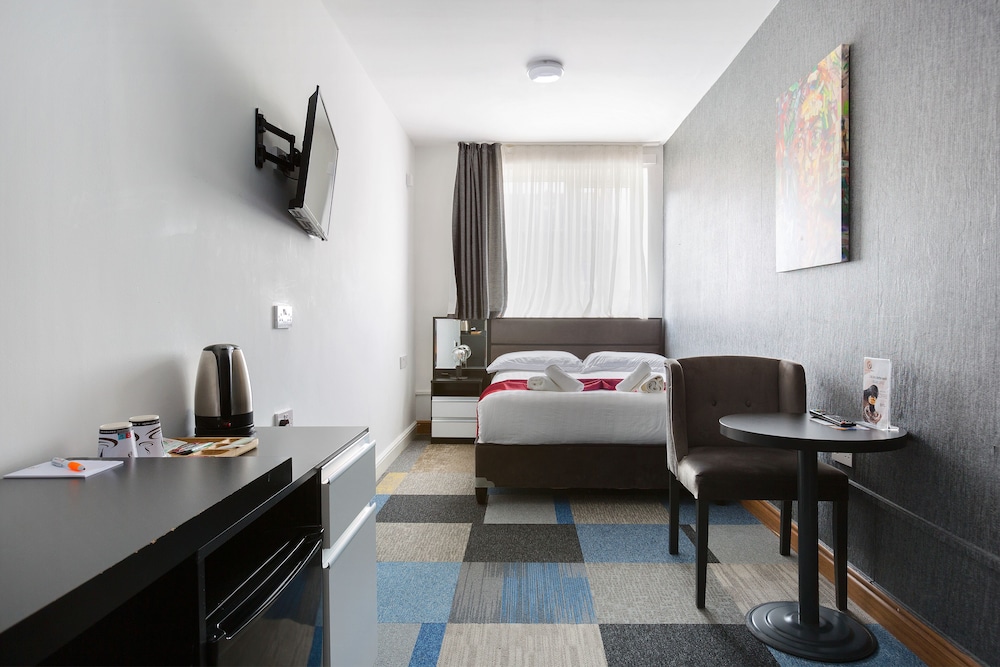 Basic Double Room, Private Bathroom (2 Adults) photo 2