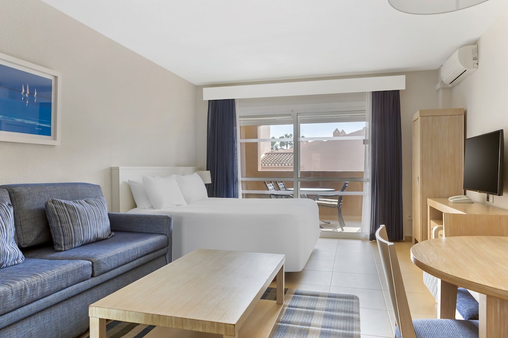 Studio (Apartment) - Photo 1