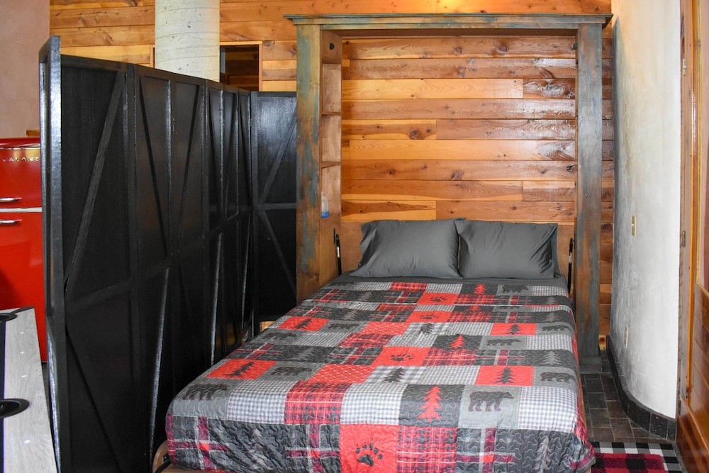 House (2 Bedrooms) photo 1