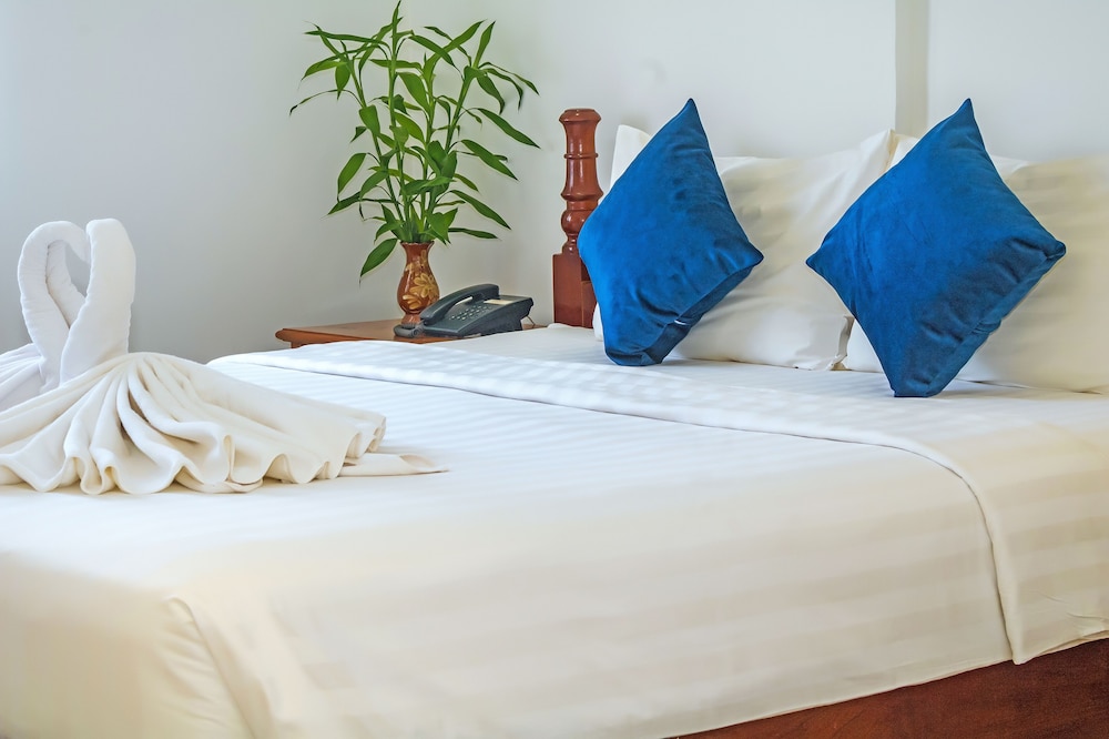 Deluxe Twin Room - Photo 15