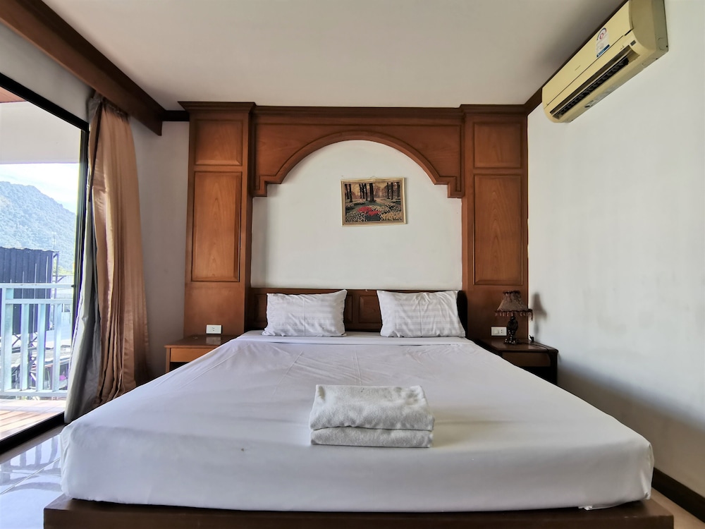 Deluxe Double Room - Photo 7