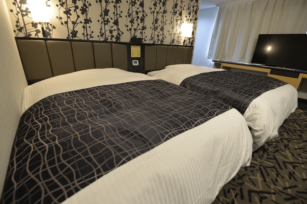 Deluxe Twin Room, 2 Bedrooms, Non Smoking photo 2