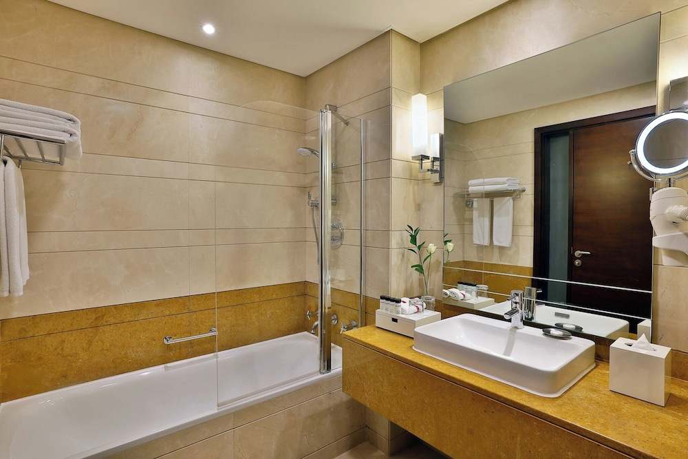 Deluxe Room, 1 King Bed