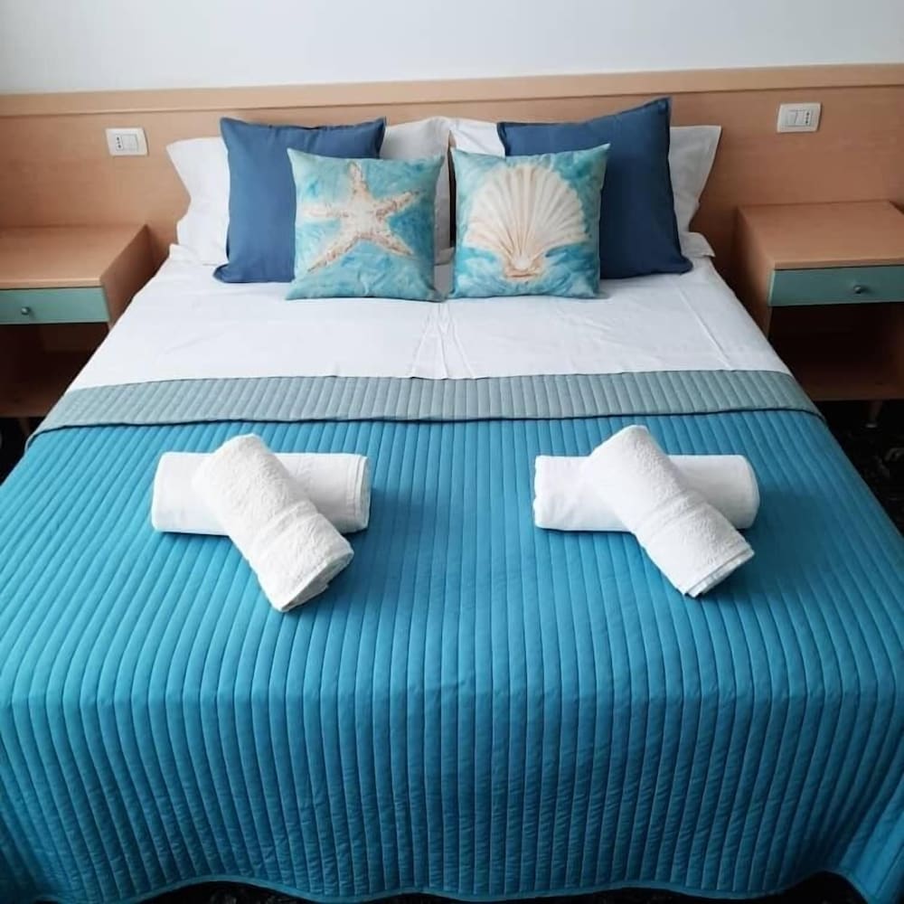 Superior Studio, Sea View