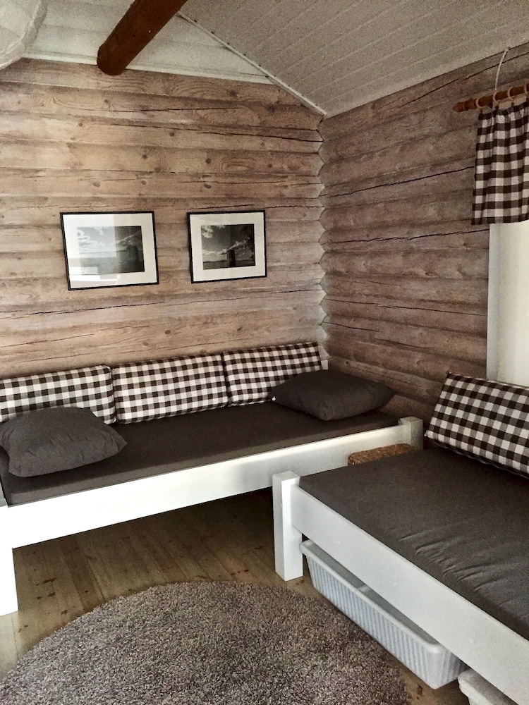 Chalet, Sauna, Lakeside photo 1